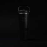 The 30 Oz Eclipse Noir Elite WaveFlip Tumbler – Sophistication and Mystery in Every Sip